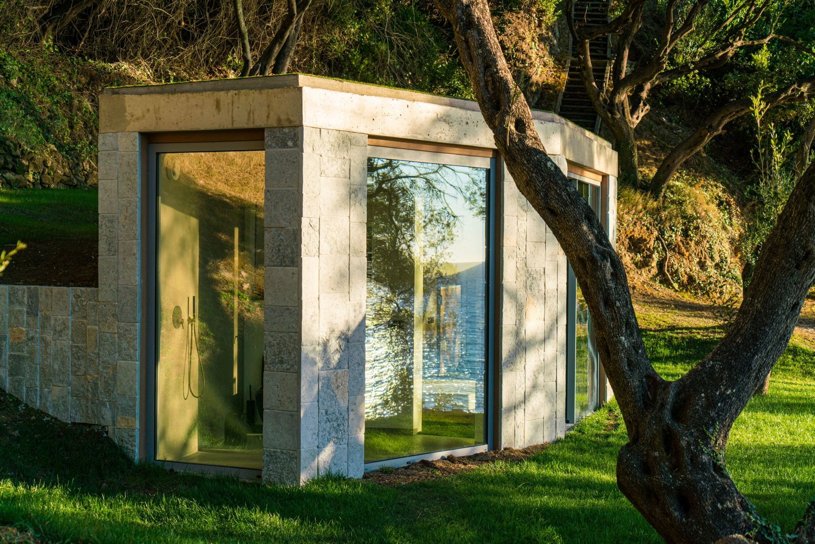 946e56a7065f39398aae9a8b56fa3268_1706274378