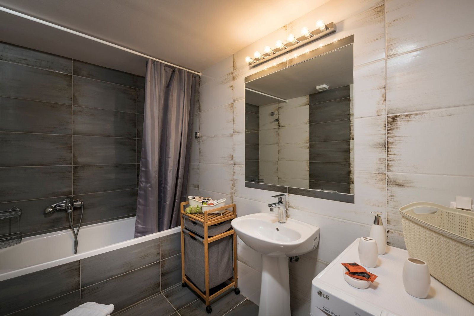 c16e7bb71f19c965d8a20363a4e08006_1682948675