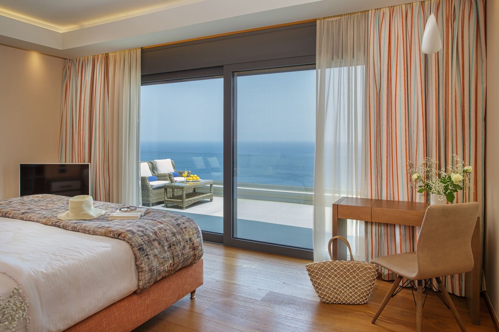 cef9a3162ab944682764f764d62b3fcf_1650445496