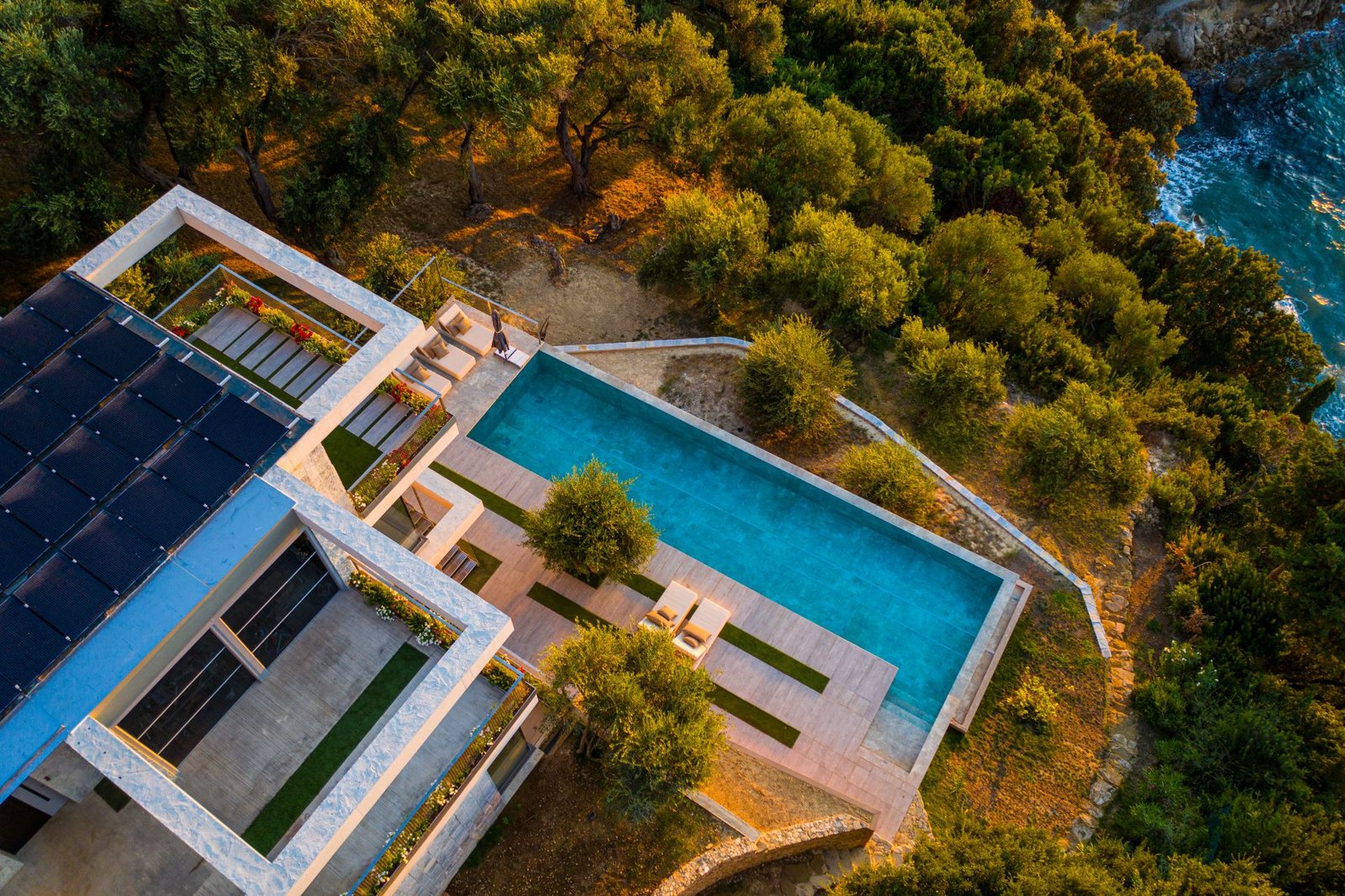 edec03fa595069629a9a7823918113fb_1706274283